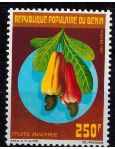 BENIN N° 682 N**