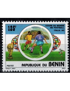 BENIN N° 685 N**