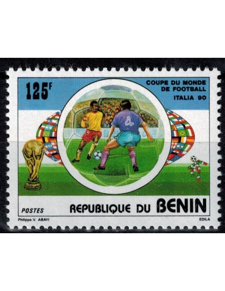 BENIN N° 685 N**