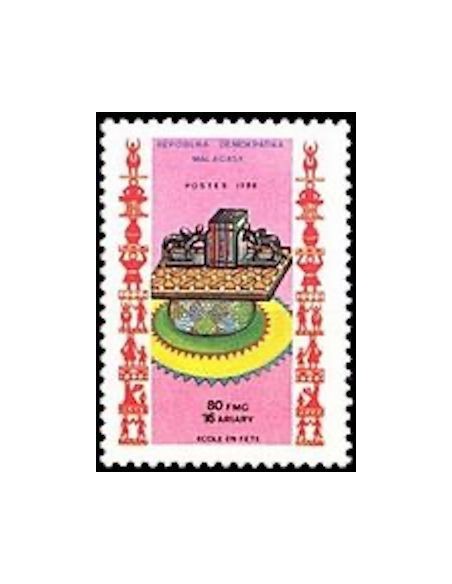 Madagascar N° 0876 Neuf **
