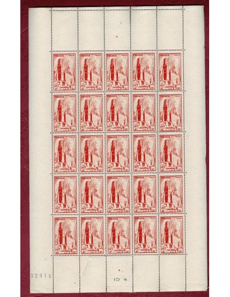 Feuille Complete du N° 0667 X25