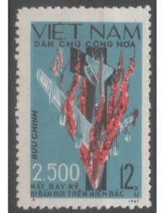 Viet Nord N° 556 Obli