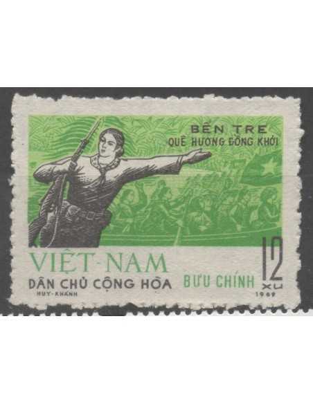 Viet Nord N° 645 Obli