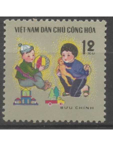 Viet Nord N° 660 Obli