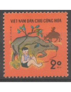 Viet Nord N° 663 Obli