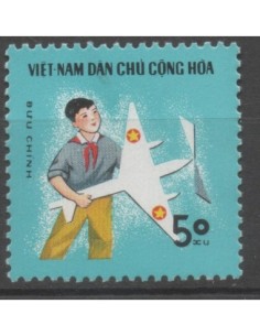 Viet Nord N° 666 Obli