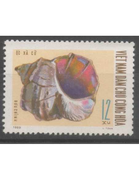 Viet Nord N° 668 Obli