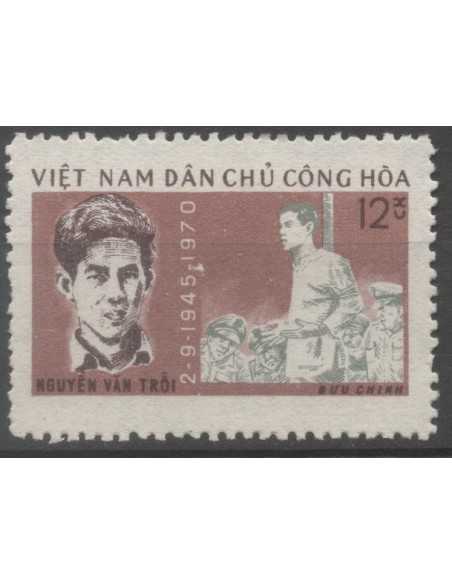 Viet Nord N° 699 Obli