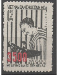 Viet Nord N° 758 Obli