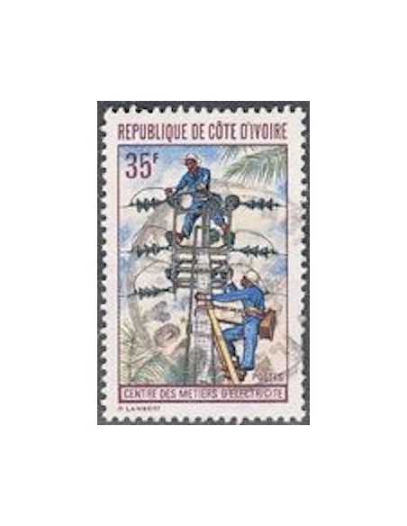 Timbre Poste Cote d'ivoire N° 331 Obli philatelie foxtimbre