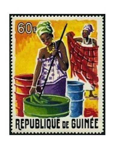 Timbre Poste GUINEE N° 0240 Neuf * philatelie foxtimbre