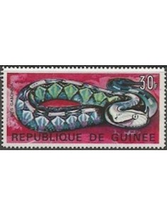 Timbre Poste GUINEE N° 0323 Obli philatelie foxtimbre