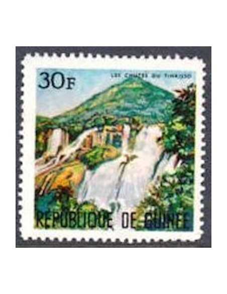 Timbre Poste GUINEE N° 0327 Obli philatelie foxtimbre