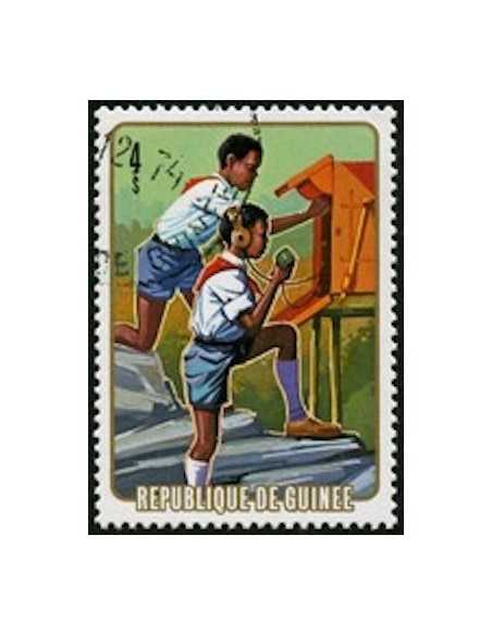 Timbre Poste GUINEE N° 0535 Obli philatelie foxtimbre