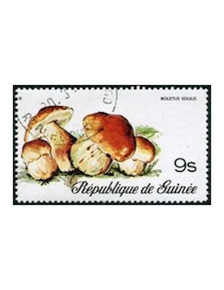 Timbre Poste GUINEE N° 0578 Obli philatelie foxtimbre