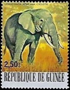 Timbre Poste GUINEE N° 0610 Obli philatelie foxtimbre