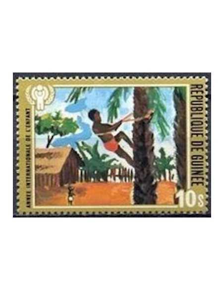 Timbre Poste GUINEE N° 0657 Obli philatelie foxtimbre