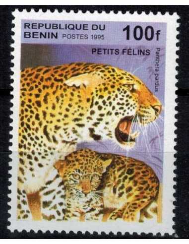 Timbre Poste BENIN N° 0708BD Obli philatelie foxtimbre