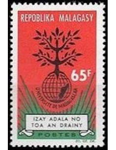 Madagascar N° 0400 Obli