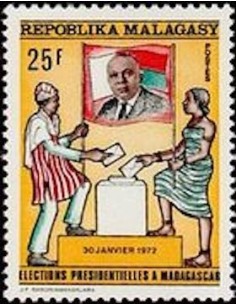 Madagascar N° 0500 Obli