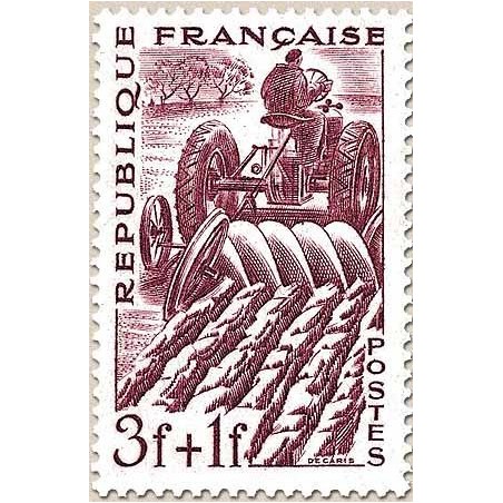 FR N° 0823 Neuf avec trace de charni