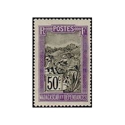Madagascar N° 106 N **