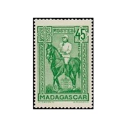 Madagascar N° 215 N *