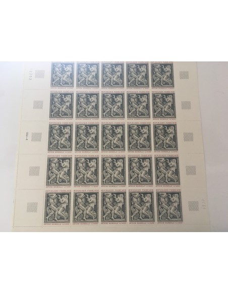 Feuille Complete du N° 1569 x25 Neuf  **